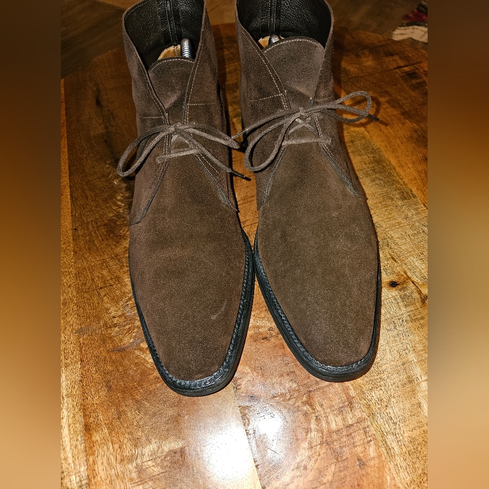 Men's Brown Suede Lace-Up Chukka Boots
